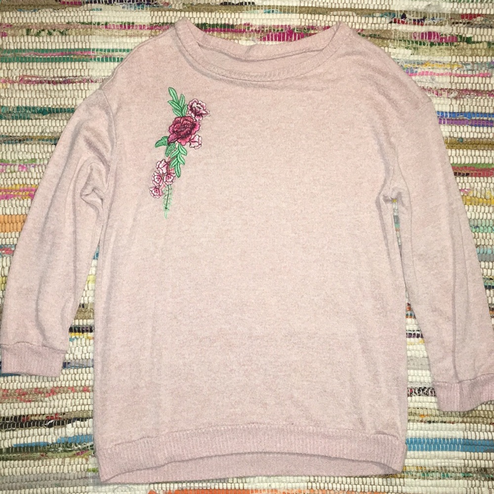 Pink sweater with roses